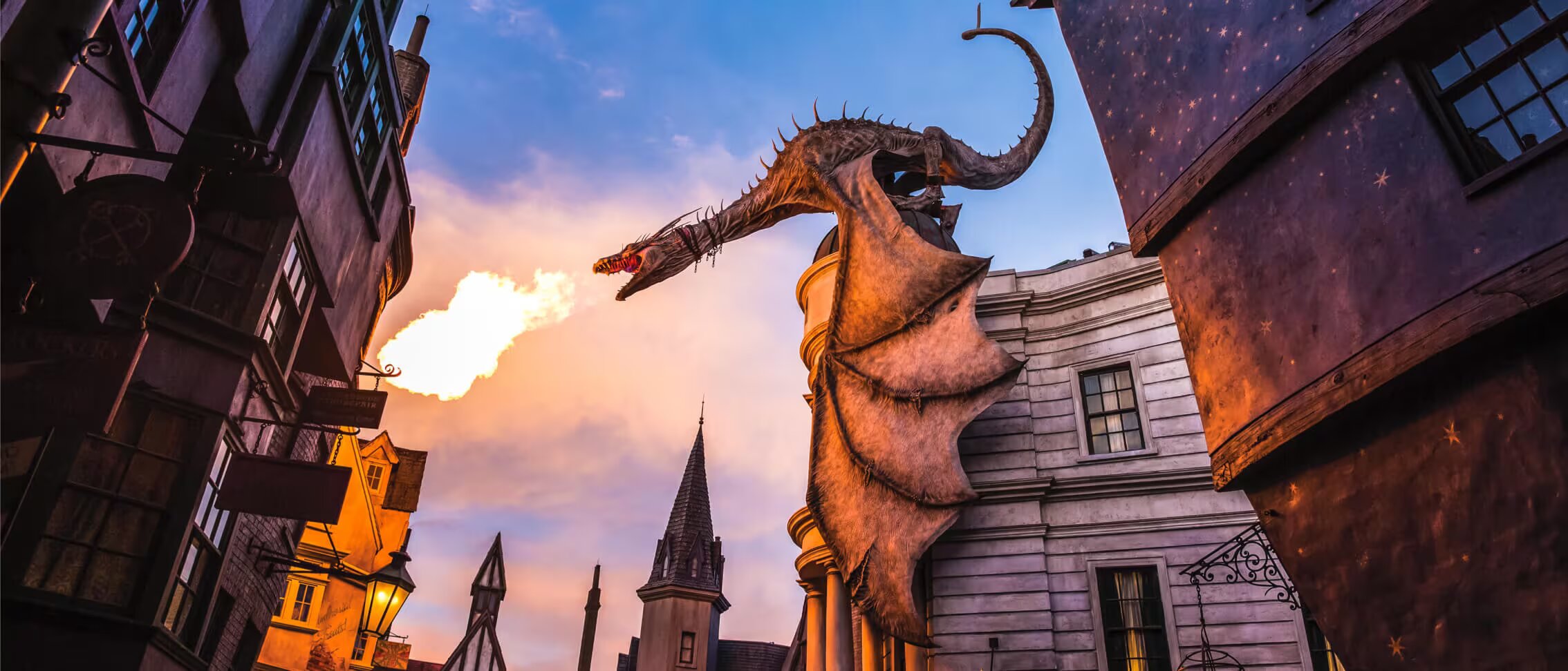 usf-escape-from-gringotts-ride-dragon-a